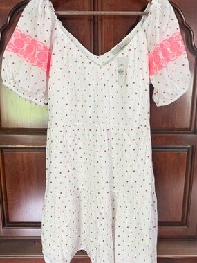 LOFT White with Pink Polka Dots and Neon Pink puff Sleeve Detail NWT